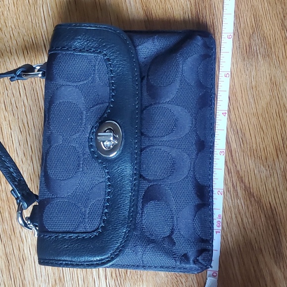 COACH  Mini PURSE👜 - Picture 4 of 4